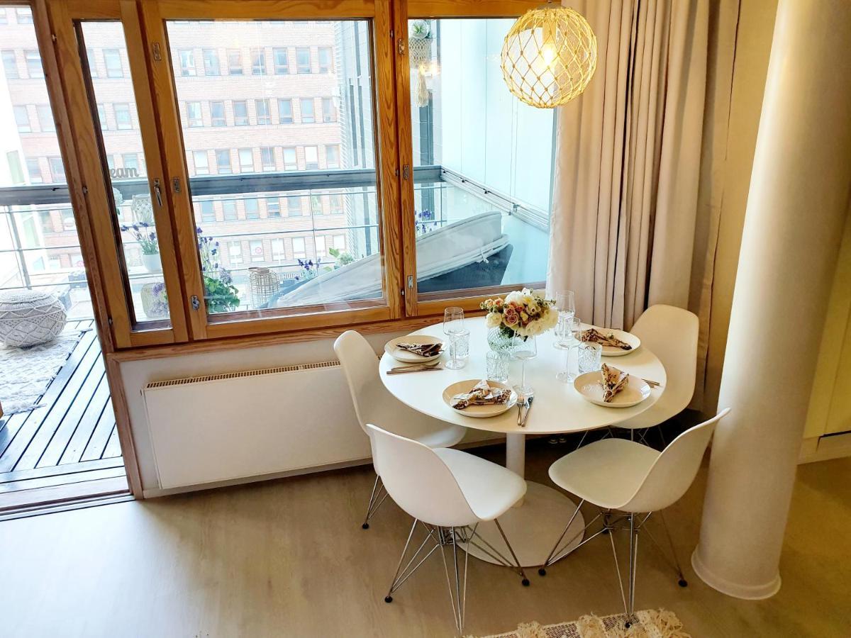 2Ndhomes Unique And Luxury Kamppi Center Apartment With Sauna And Big Terrace Helsingfors Exteriör bild